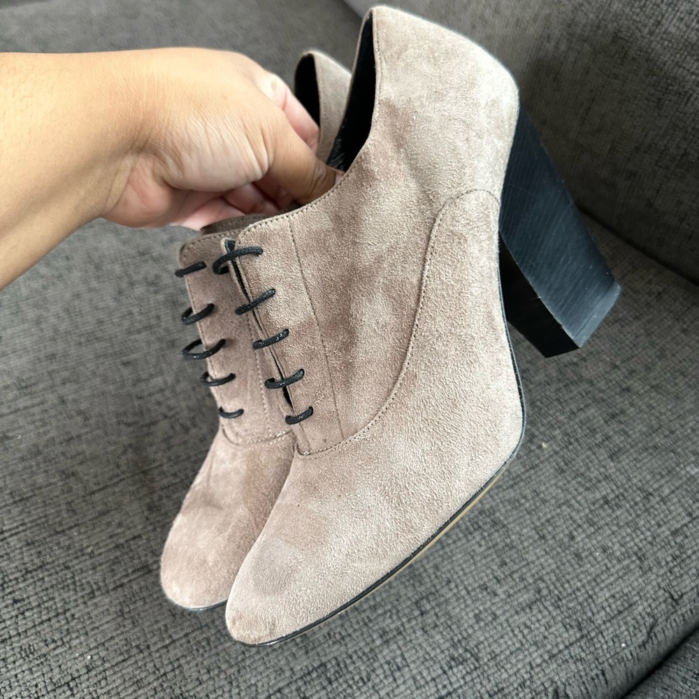 M. Gemi Suede Ankle Booties Heeled Oxford Lace-Up Tan Made in Italy 39 / US 8.5 - Picture 6 of 11